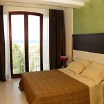 Viola Palace Villafranca Tirrena