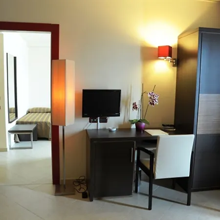 Viola Palace Otel Villafranca Tirrena