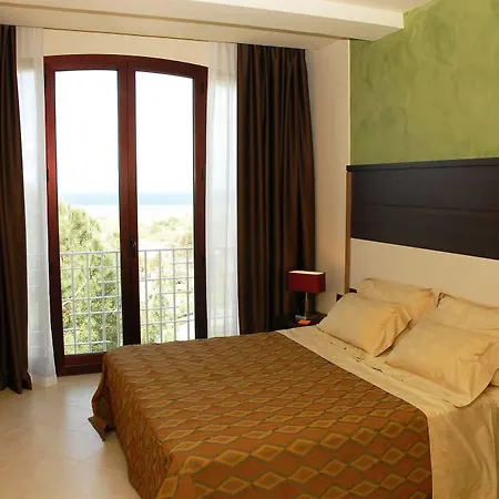 Viola Palace Villafranca Tirrena
