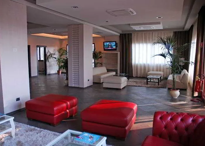 酒店 Viola Palace 4*