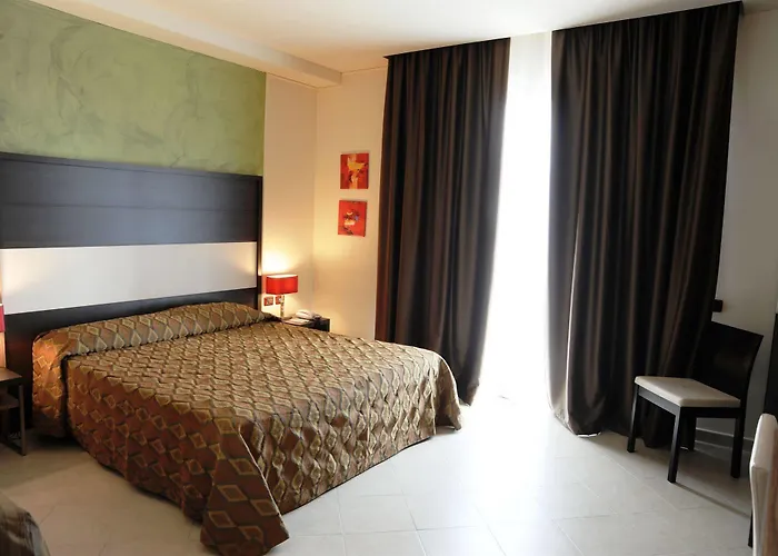 Viola Palace 4*